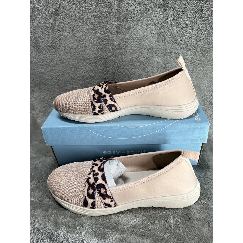 New Easy Spirit Lorie Size US 7 M Women’s Lightweight Slip-On Walking Shoes